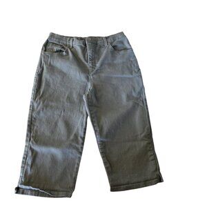 Olive Green Gloria Vanderbilt Amanda Skimmer Capri pants